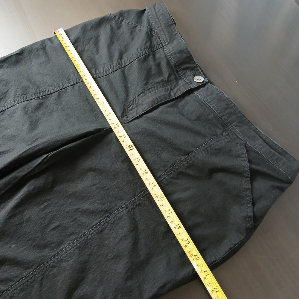 Chico's Black Capri Pants 2.5 Regular (L/14) stretch waist pockets - Picture 9 of 13